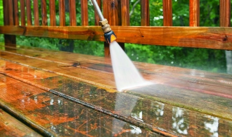Professional Power Washing Service